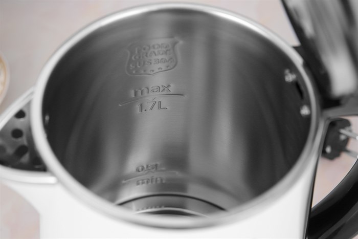Ấm đun siêu tốc Midea 1.7 lít MK-17DS 5